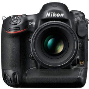 16.2 Megapixel Nikon D4S full frame DSLR Camera