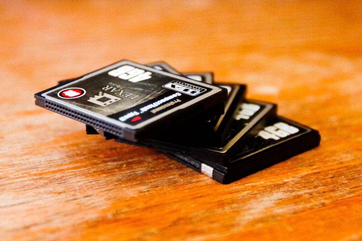 How do memory cards work? »